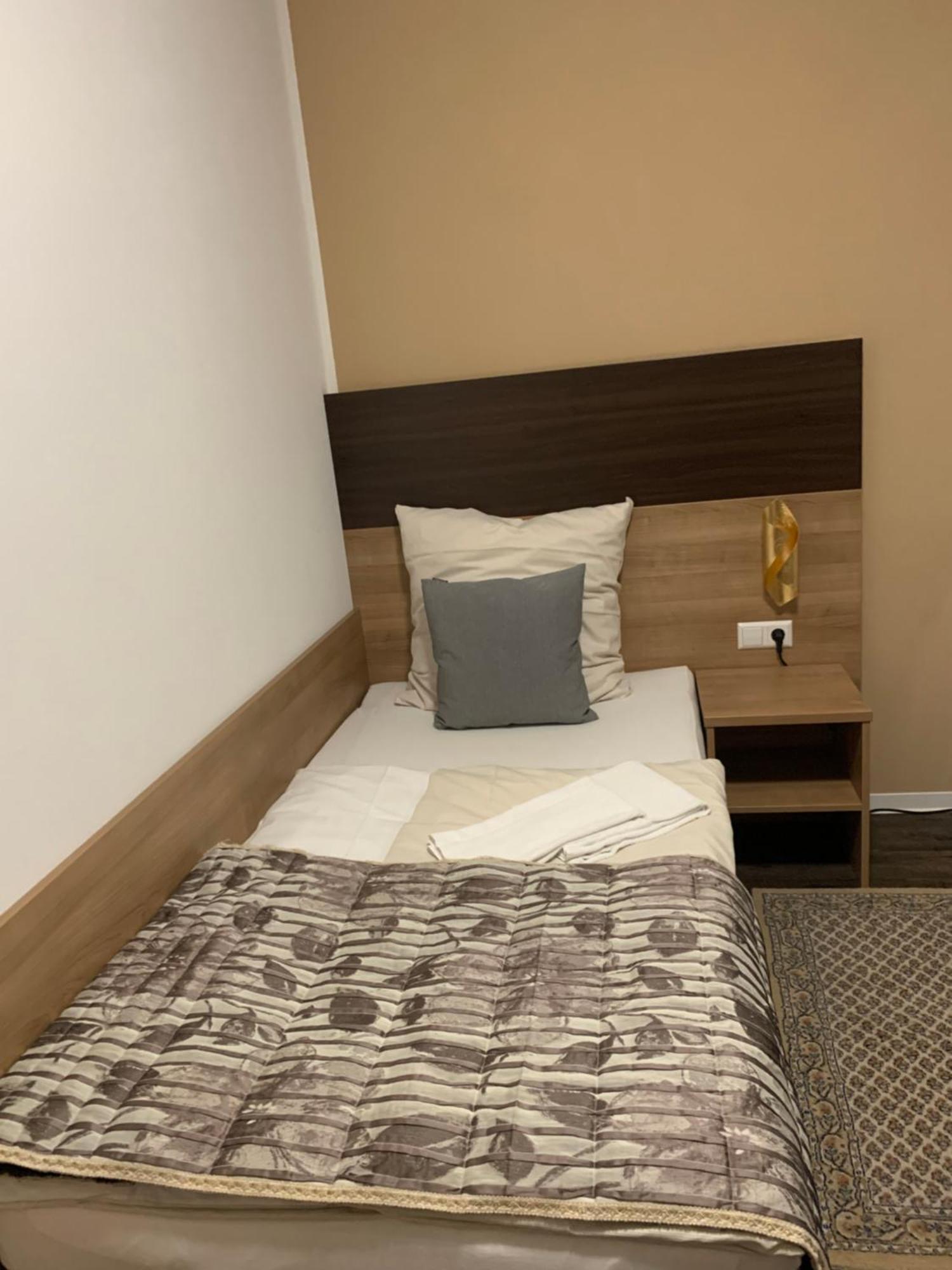 Hotel Pizzeria Da Beni Kochersteinsfeld 외부 사진