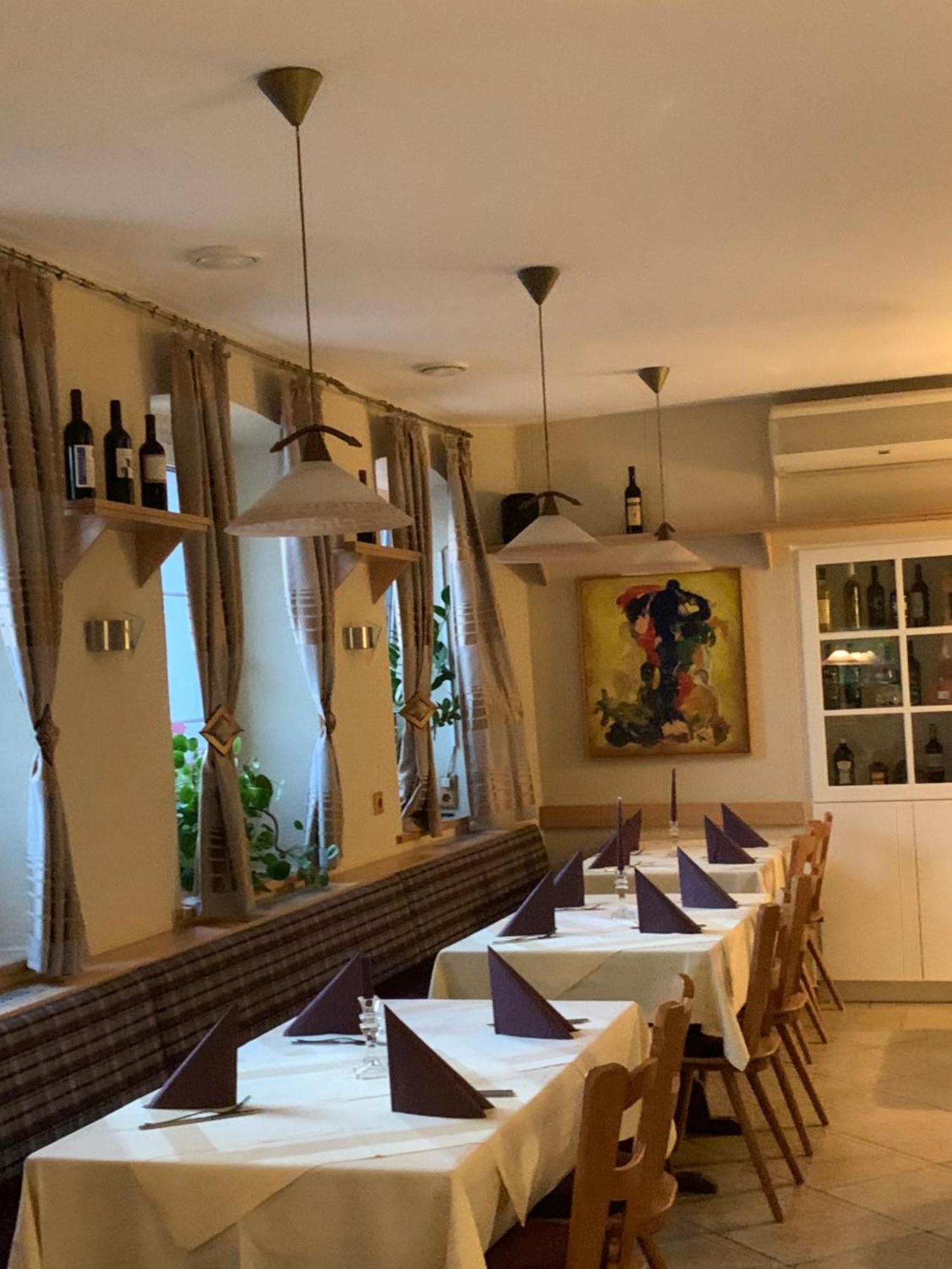 Hotel Pizzeria Da Beni Kochersteinsfeld 외부 사진